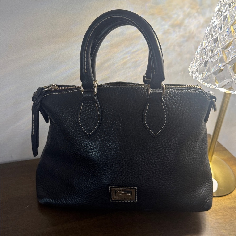 Dooney & Bourke bag